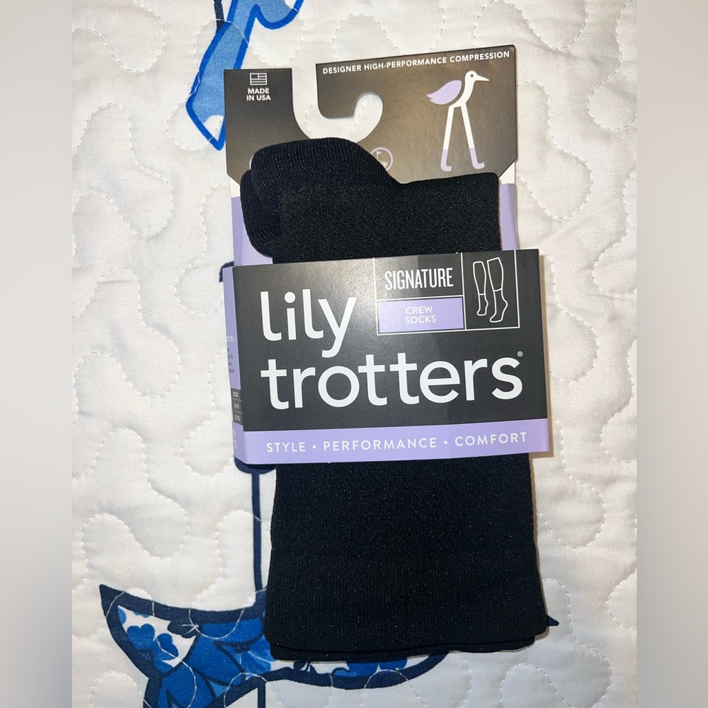 Lily Trotters Black Crew Socks